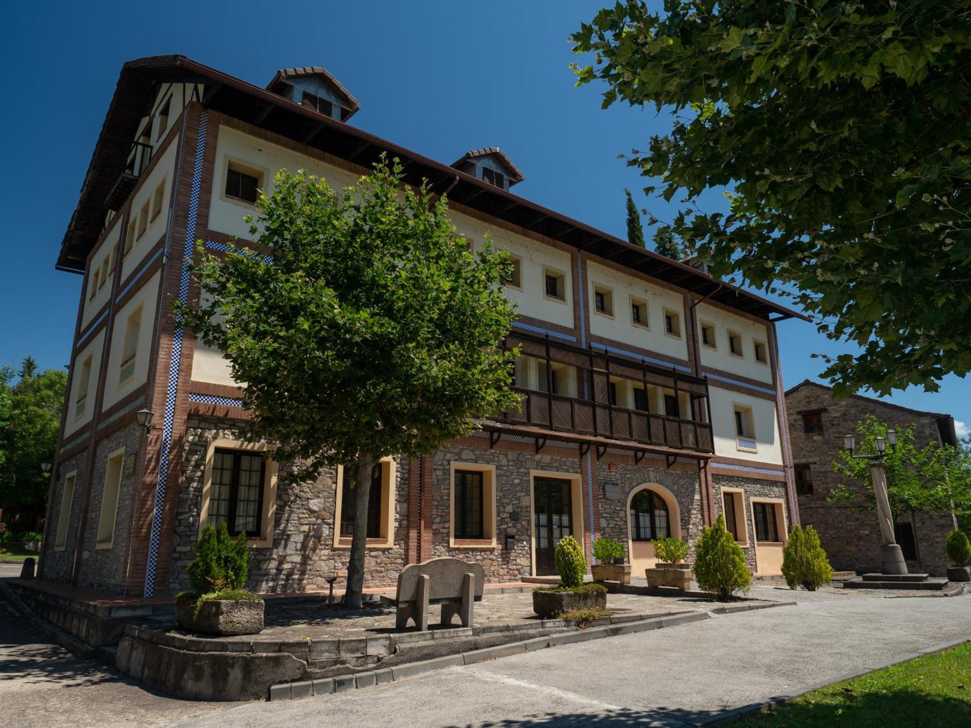 Casa Forestal Ainsa Bagian luar foto